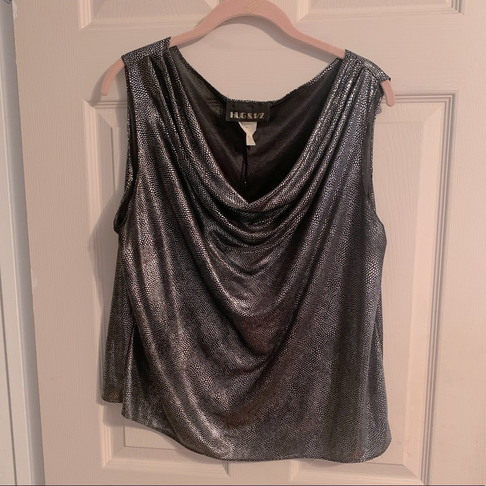 🌞 Sleeveless Cowl-neck Tank